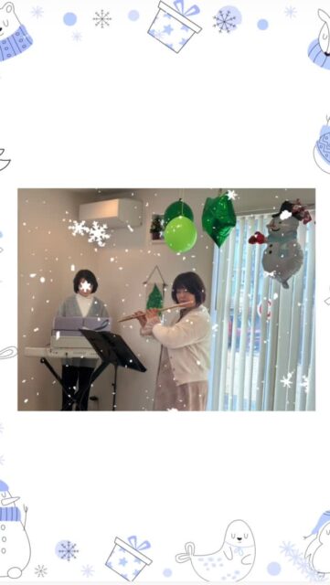 雪❄️の降った日に、
『子ども食堂　MOGU MOGU』さんで
フルート&ピアノコンサートのご依頼をいただき、演奏してきました😊✨ 

冬をテーマにした日本の童謡やクラシックを
フルートソロ、ピアノソロ、アンサンブルで
お聴きいただきました🎵

3ヶ月の赤ちゃんと
子育てを一生懸命に頑張っておられる
お母さま🥰
普段はスポーツをされているお子さまや、
ピアノの練習をがんばっておられるお子さま
楽器の演奏を目の前で聴くことが初めて
のお子さま✨

そして何より、『子ども食堂　MOGU MOGU』のオーナーさま💖

とっても真剣に✨
コンサートに楽しく参加してくださり、
嬉しかったです💓

一緒に演奏してくださった、
『ぶっさきピアノ教室』のぶっさき先生✨

本当に楽しい時間を
ありがとうございました✨♬

#高屋町フルート教室 
#東広島フルートピアノ教室 
#オンラインフルート教室 
#東広島フルートコンサート
#小学生フルートレッスン 
#東広島大人フルート教室 
#小学生習い事 
#自宅でコンサート
#お家コンサート開催